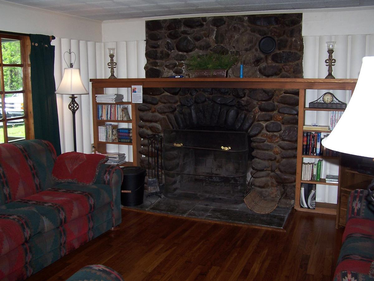 Cabin Creekwood Lyndhurst Екстериор снимка